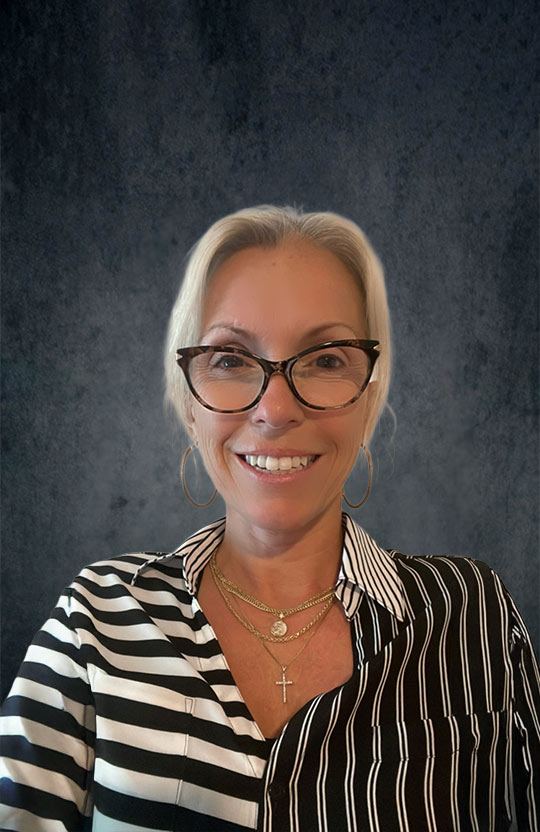 Staff_Portrait_Cristina_Carpentar Cristine Carpenter